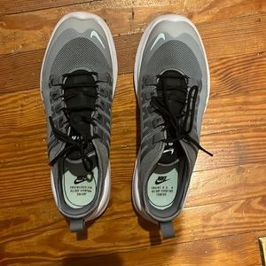 Nike Air Sneakers Size 9